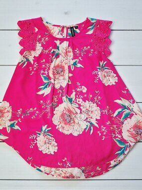 2X Bright Pink Floral Lace Shoulder Blouse – Flowy Sleeveless Summer Top